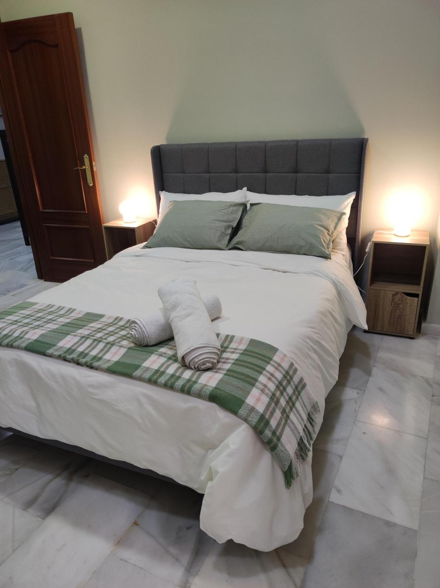 Elegancia Y Confort En El Corazon De Málaga